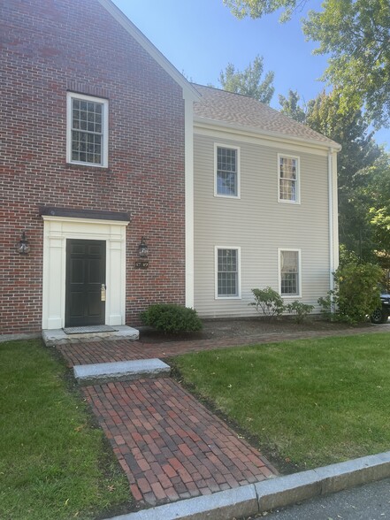 45-49 Junction Sq, Concord, MA for lease - Building Photo - Image 3 of 6