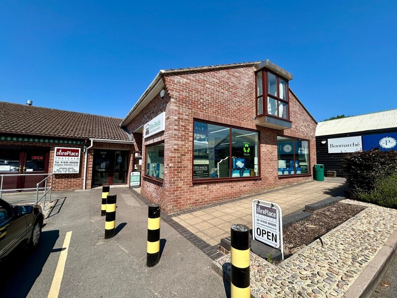 Bath Rd, Thatcham for lease - Building Photo - Image 2 of 4