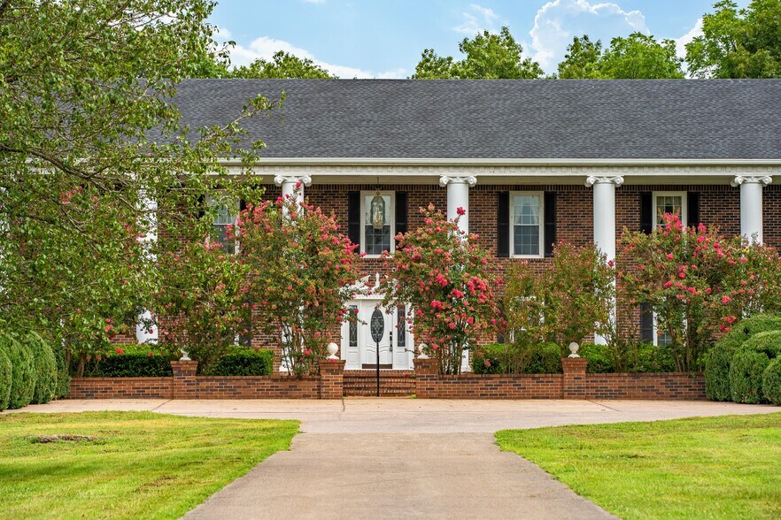 3365 Hobson Pike, Hermitage, TN 37076