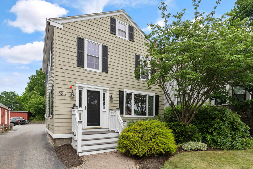 92 1/2 High St, Danvers, MA for sale - Building Photo - Image 1 of 12