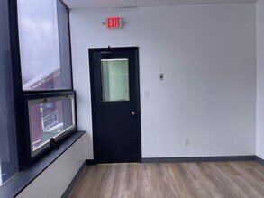 5311 Northfield Rd, Bedford, OH for lease Interior Photo- Image 2 of 4