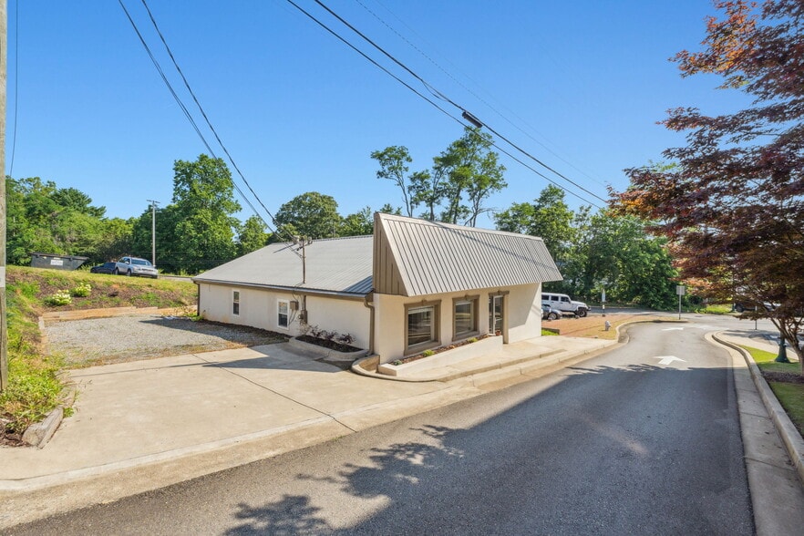 37 Court St, Jasper, GA for lease - Building Photo - Image 1 of 23