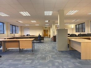 1 North Ave, Clydebank for lease Interior Photo- Image 1 of 7