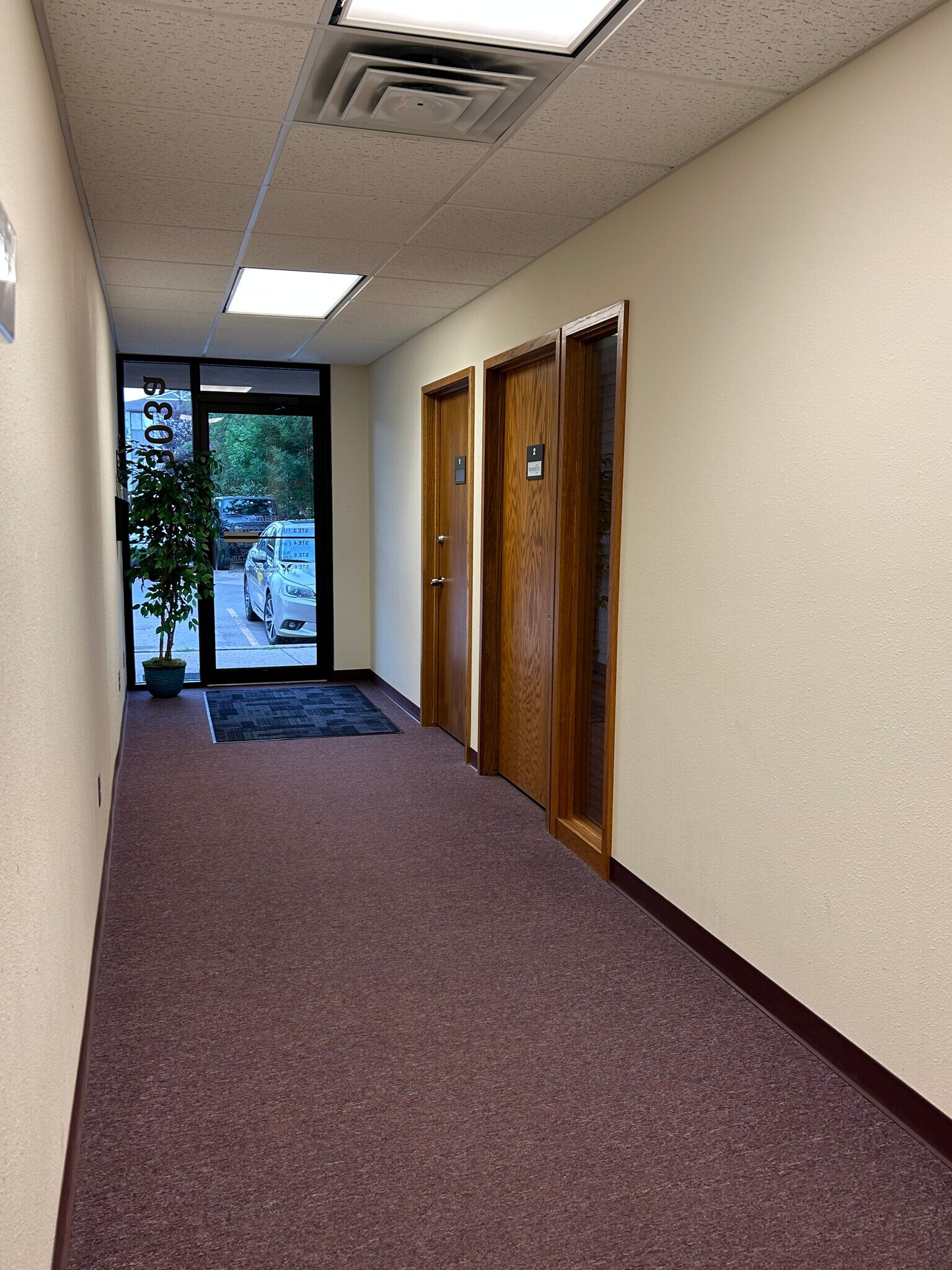 2525 W Main St, Rapid City, SD for lease Interior Photo- Image 1 of 3