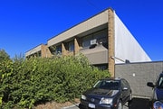 6866 Russell Av, Burnaby BC - Warehouse