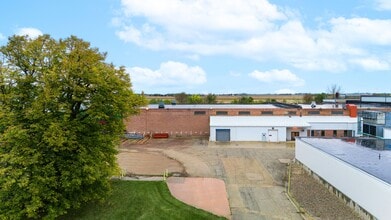 347 N 43rd Rd, Mendota, IL for lease Interior Photo- Image 1 of 7