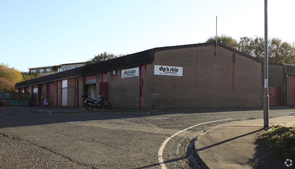 8-12 Sauchiebank, Edinburgh for sale - Primary Photo - Image 1 of 1