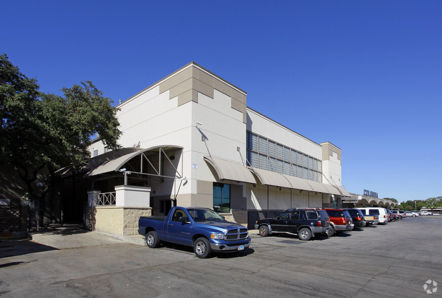 5005 West Ave, San Antonio, TX for lease - Primary Photo - Image 1 of 2