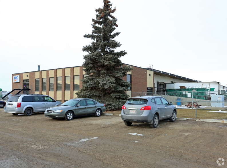 16060 128th Ave NW, Edmonton, AB for sale - Building Photo - Image 1 of 1