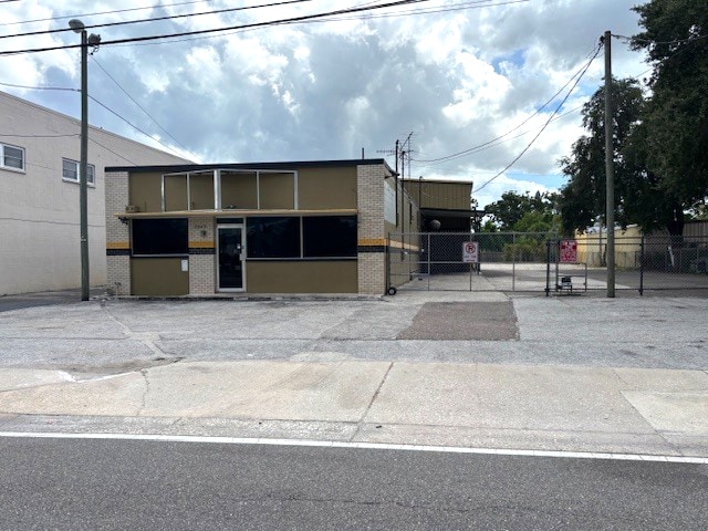 3642 W Cypress St, Tampa, FL for lease - Building Photo - Image 2 of 13