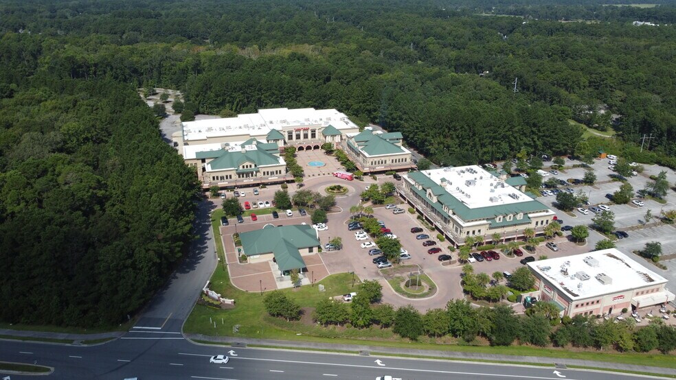 100-110 Buckwalter Pky, Bluffton, SC for lease - Building Photo - Image 2 of 17