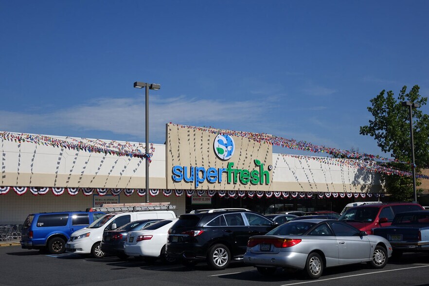 467-476 Lyons Ave, Irvington, NJ for lease - Building Photo - Image 1 of 4