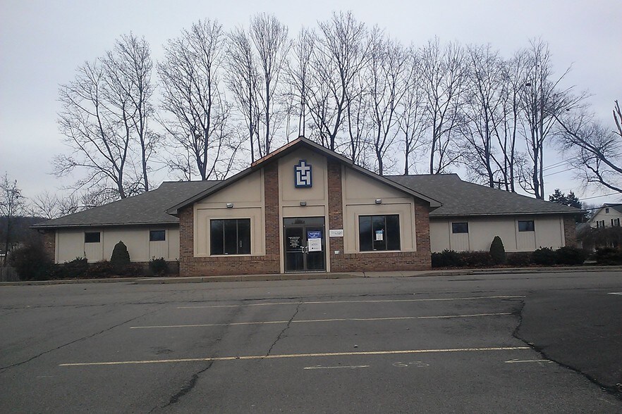 153 Oakdale Rd, Johnson City, NY for sale - Primary Photo - Image 1 of 1