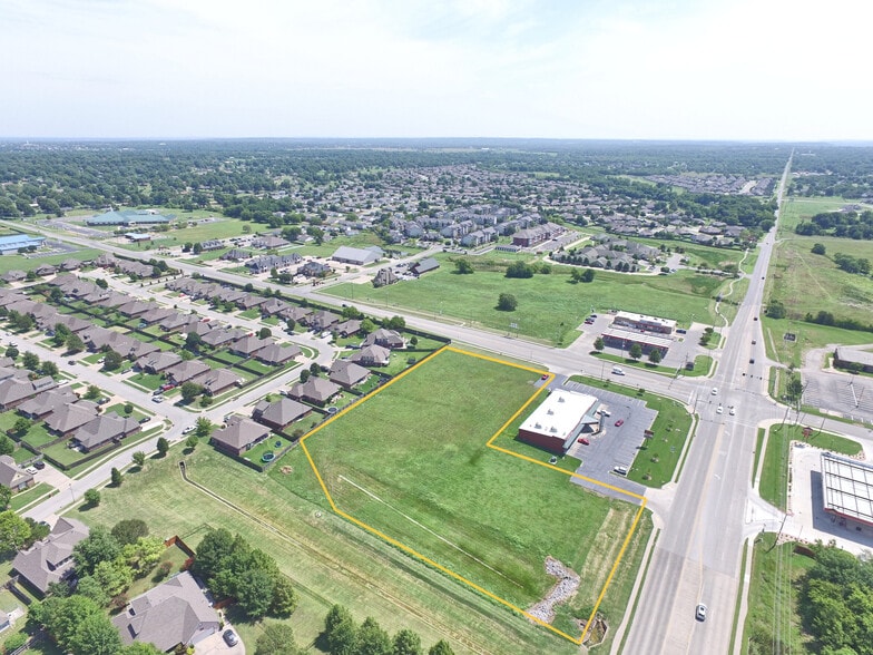 E 86th St N, Owasso, OK for sale - Building Photo - Image 3 of 9