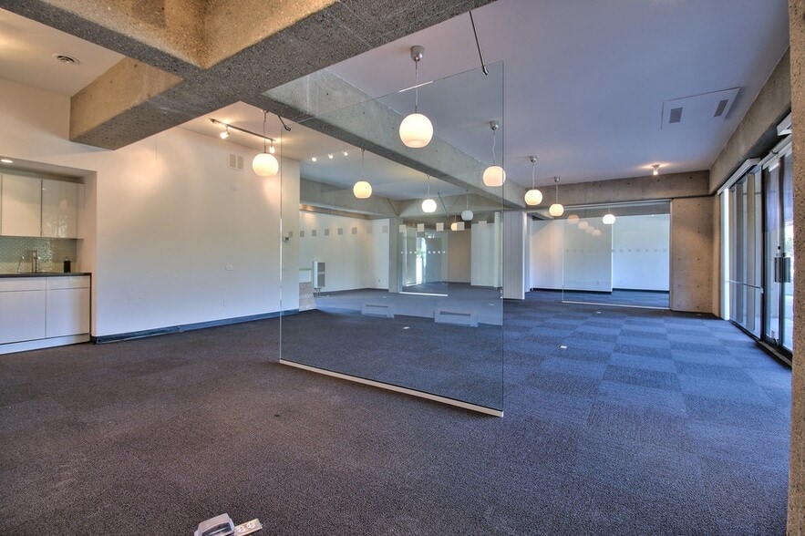 660 Camino Aguajito, Monterey, CA for lease - Building Photo - Image 2 of 11