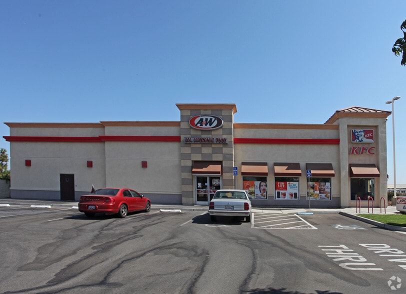 2705 W Monte Vista Ave, Turlock, CA for lease - Building Photo - Image 2 of 2