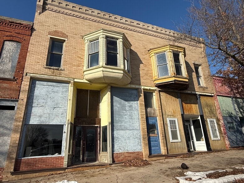 206 S Main St, Stella, NE for sale - Building Photo - Image 3 of 11