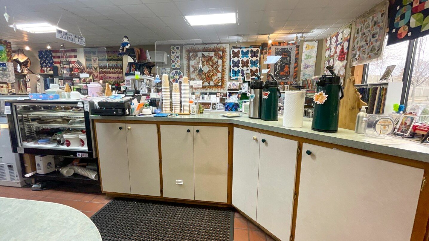 330 2nd St W, Wabasha, MN 55981 Wabasha, MN Coffee Shop building for