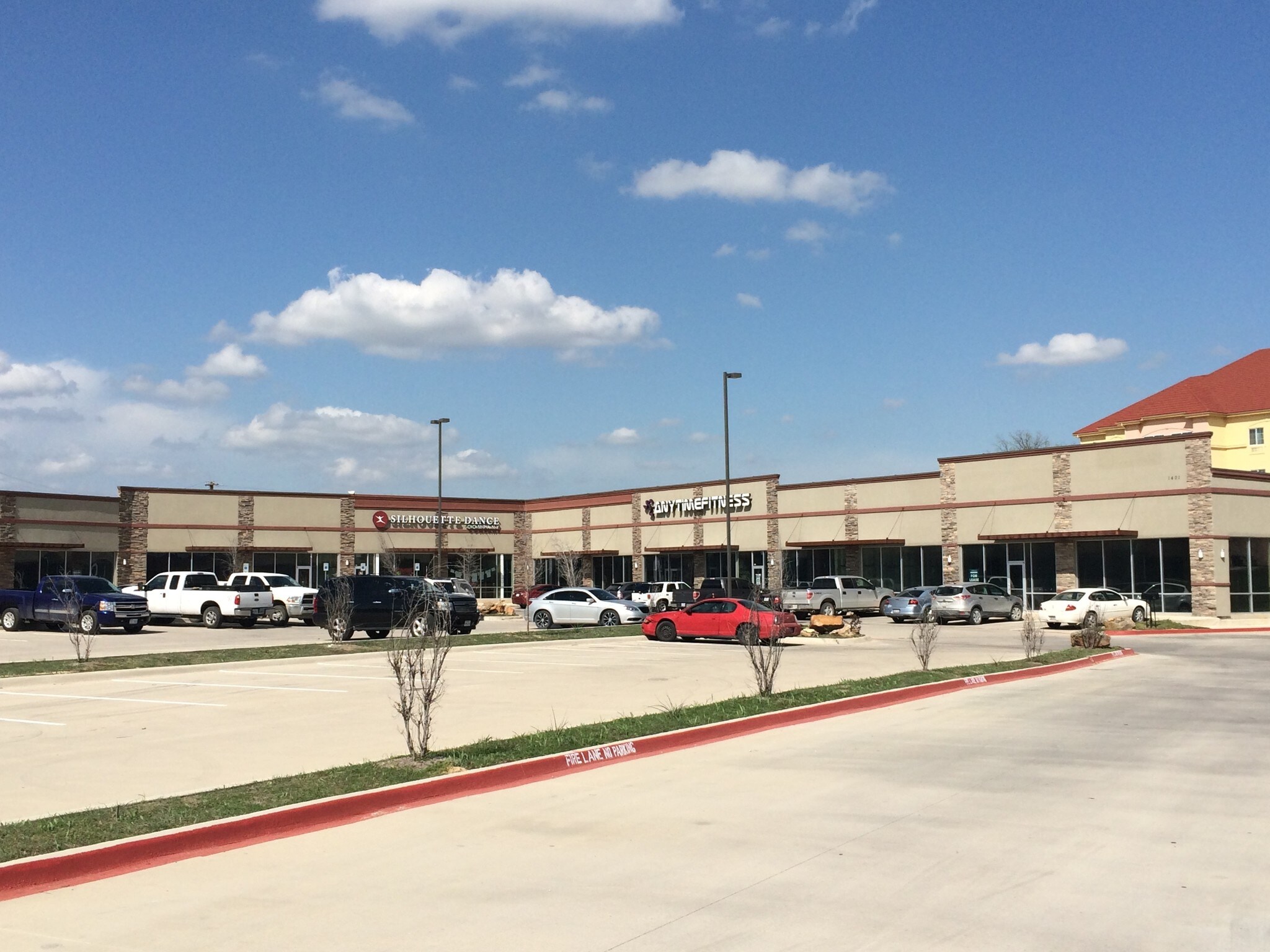 1401 S Highway 287, Decatur, TX for sale Primary Photo- Image 1 of 1