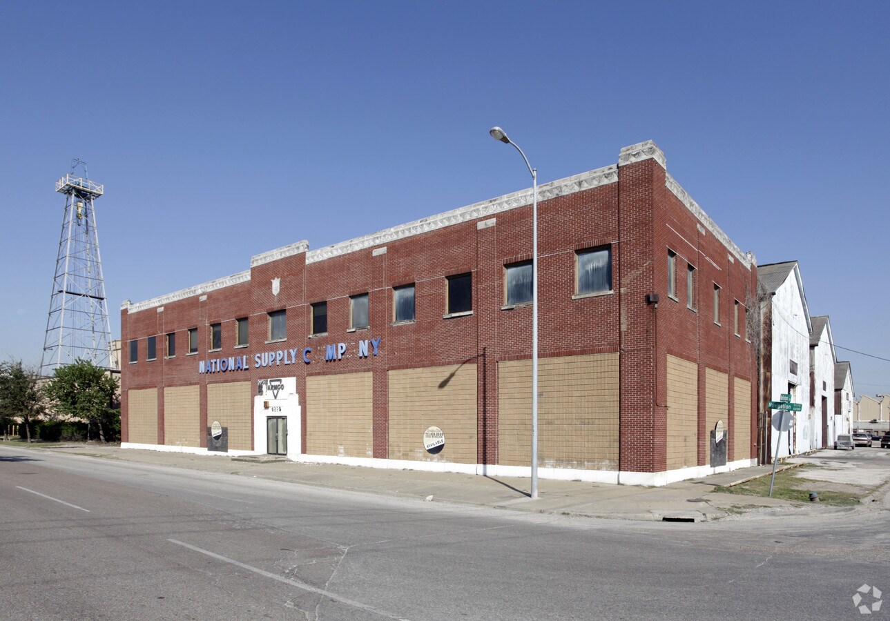 601 McFarland St, Houston, TX 77011