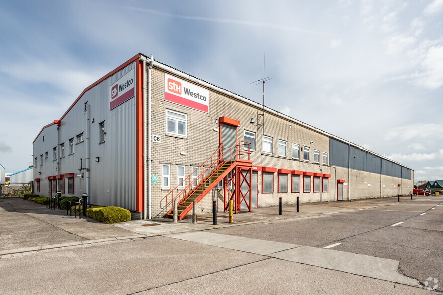 Walter Leigh Way, Leigh for lease - Primary Photo - Image 1 of 4