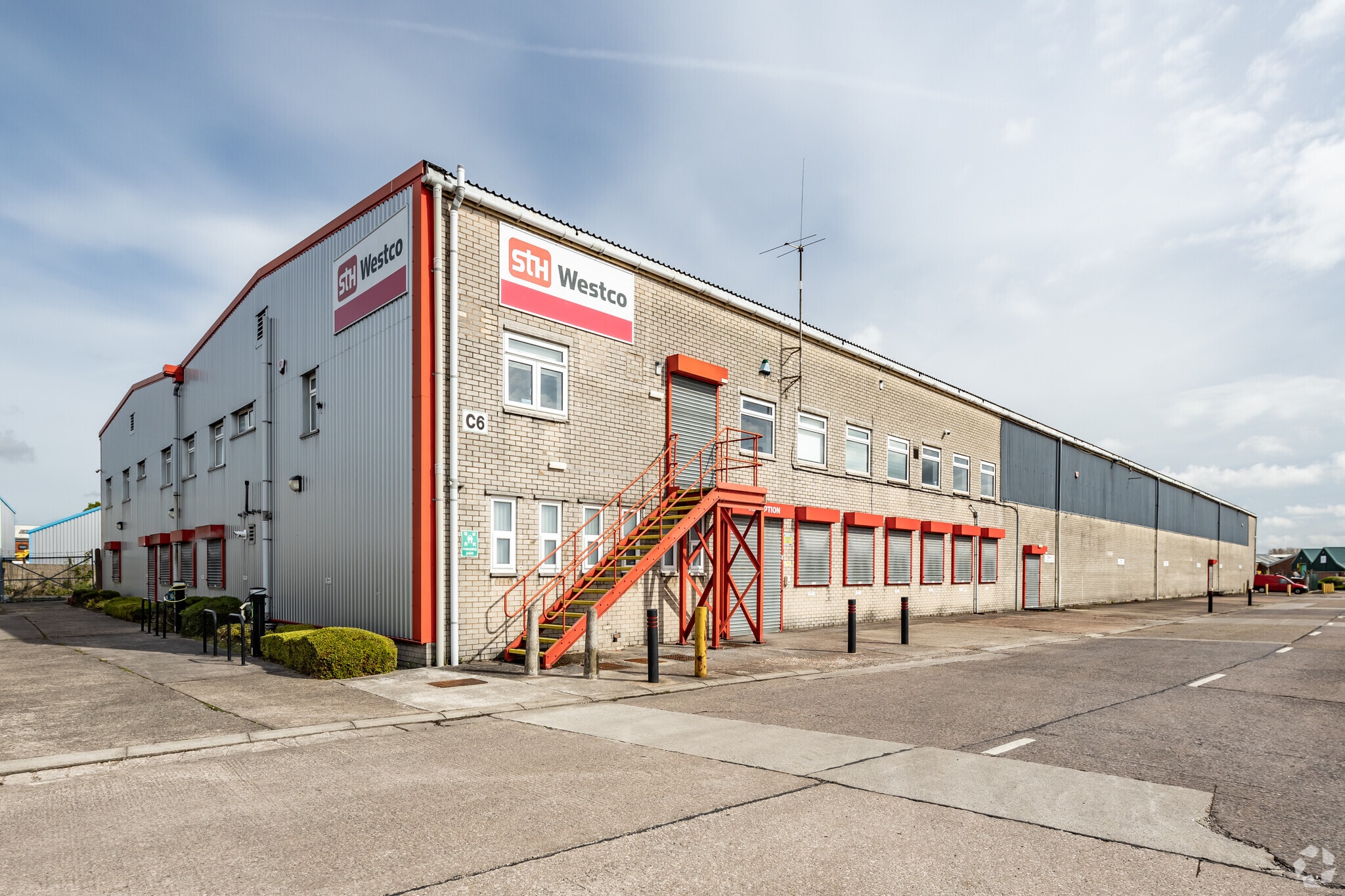 Walter Leigh Way, Leigh for lease Primary Photo- Image 1 of 5