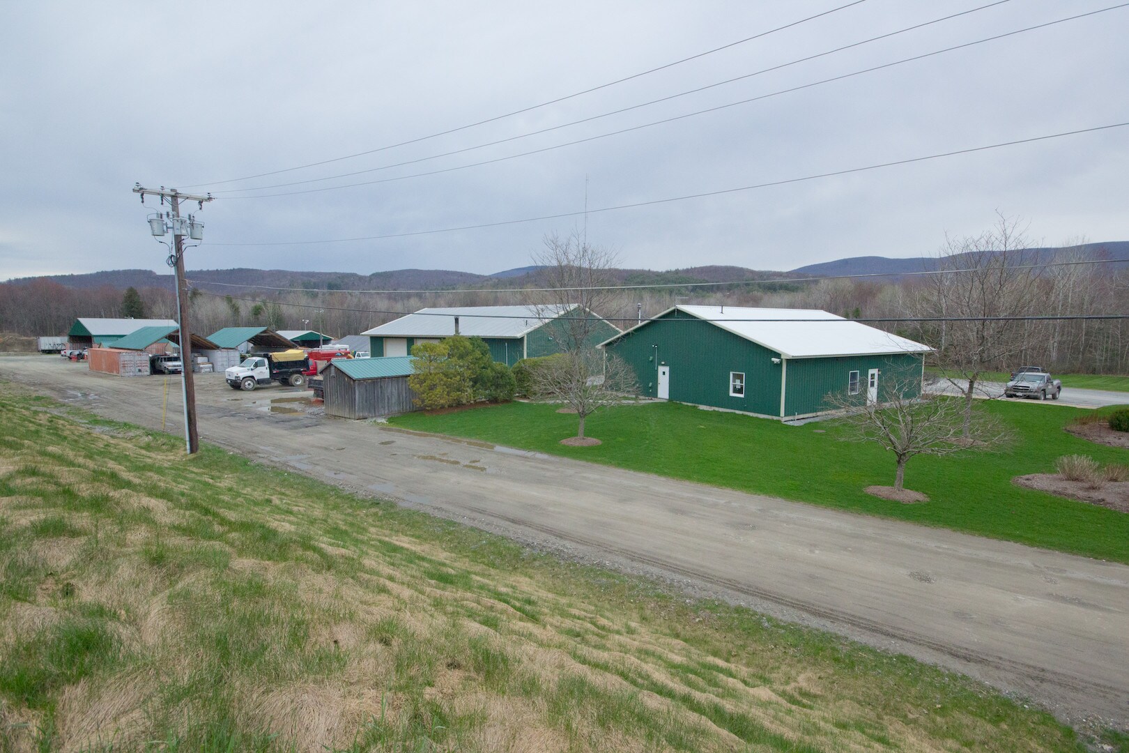 677 Simonds Rd, Williamstown, MA for sale Primary Photo- Image 1 of 1