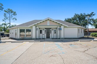 2567 Huntcliff Ln, Panama City, FL for lease Building Photo- Image 1 of 7