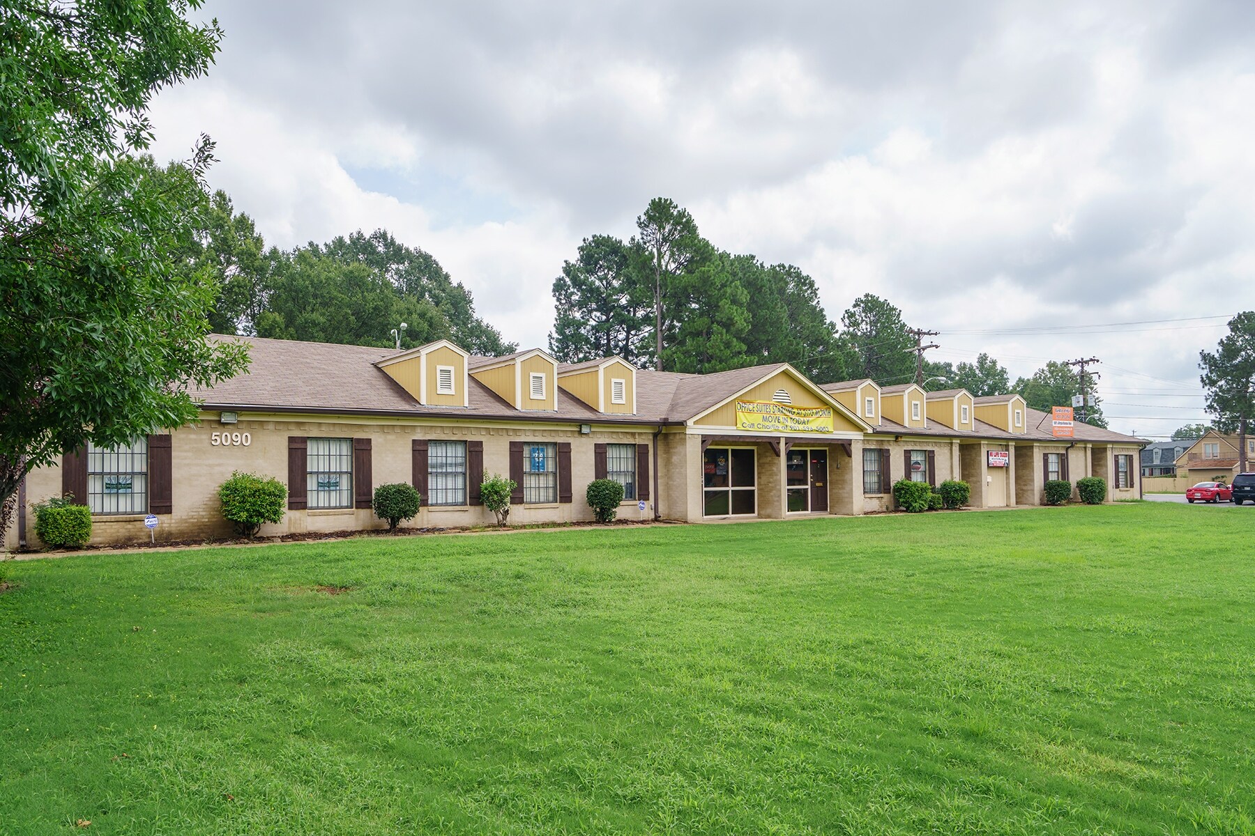 5090 Millbranch Rd, Memphis, TN 38116 Office for Lease