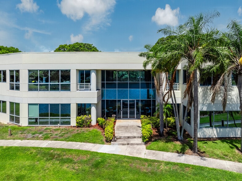 5500 Village Blvd, West Palm Beach, FL for sale - Building Photo - Image 2 of 19