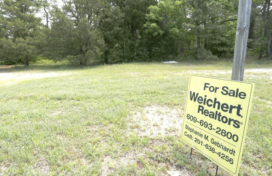 2 Bay Pky, Waretown, NJ 08758