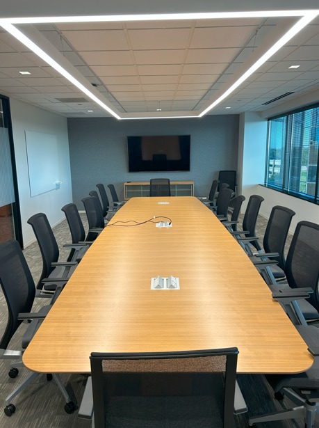 2150 E Lake Cook Rd, Buffalo Grove, IL for lease Interior Photo- Image 1 of 14