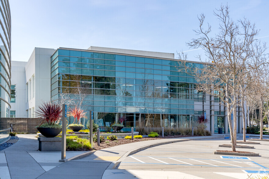 3000 Orchard Pky, San Jose, CA for lease - Building Photo - Image 3 of 8