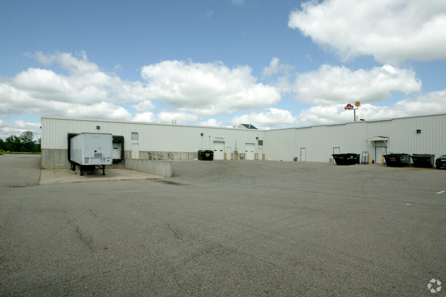 300-358 Reno Dr, Wayland, MI for lease - Building Photo - Image 3 of 9