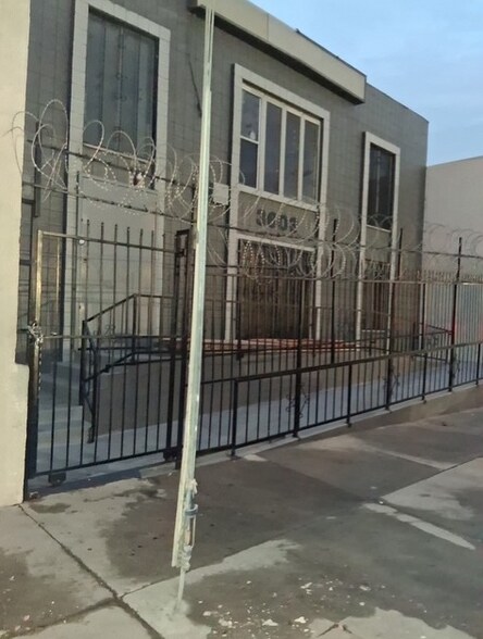 3603 E Olympic Blvd, Los Angeles, CA for sale - Building Photo - Image 3 of 4