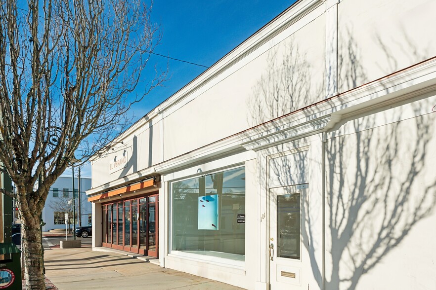 101 Jobs Ln, Southampton, NY for lease - Building Photo - Image 1 of 3