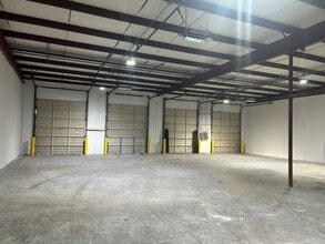 15925 Morales Rd, Houston, TX for lease Building Photo- Image 2 of 4