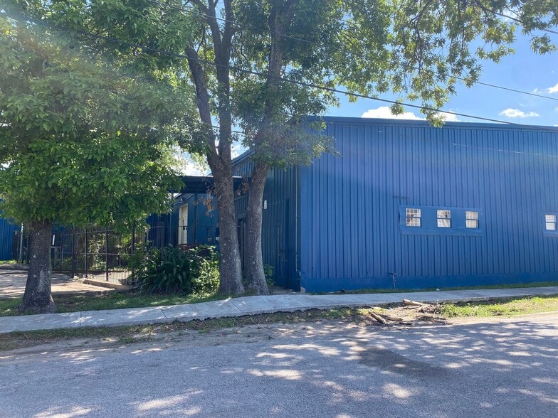 3900 Almeda Rd, Houston, TX for sale - Building Photo - Image 1 of 1