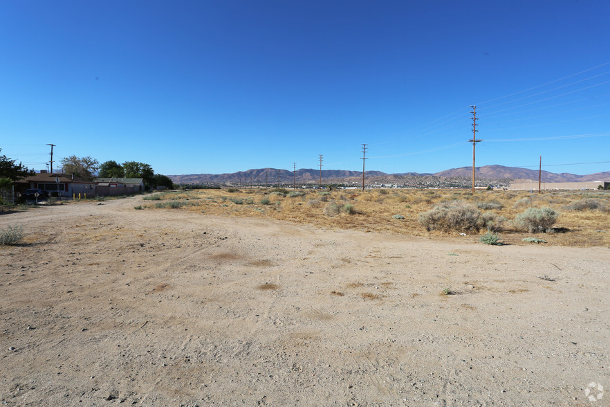 SE Avenue P @ Division Street, Palmdale, CA for sale - Building Photo - Image 3 of 6