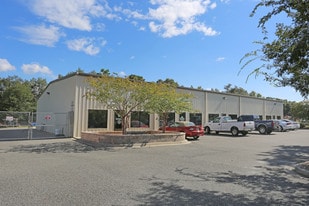 85107 Commercial Park Dr, Yulee FL - Warehouse