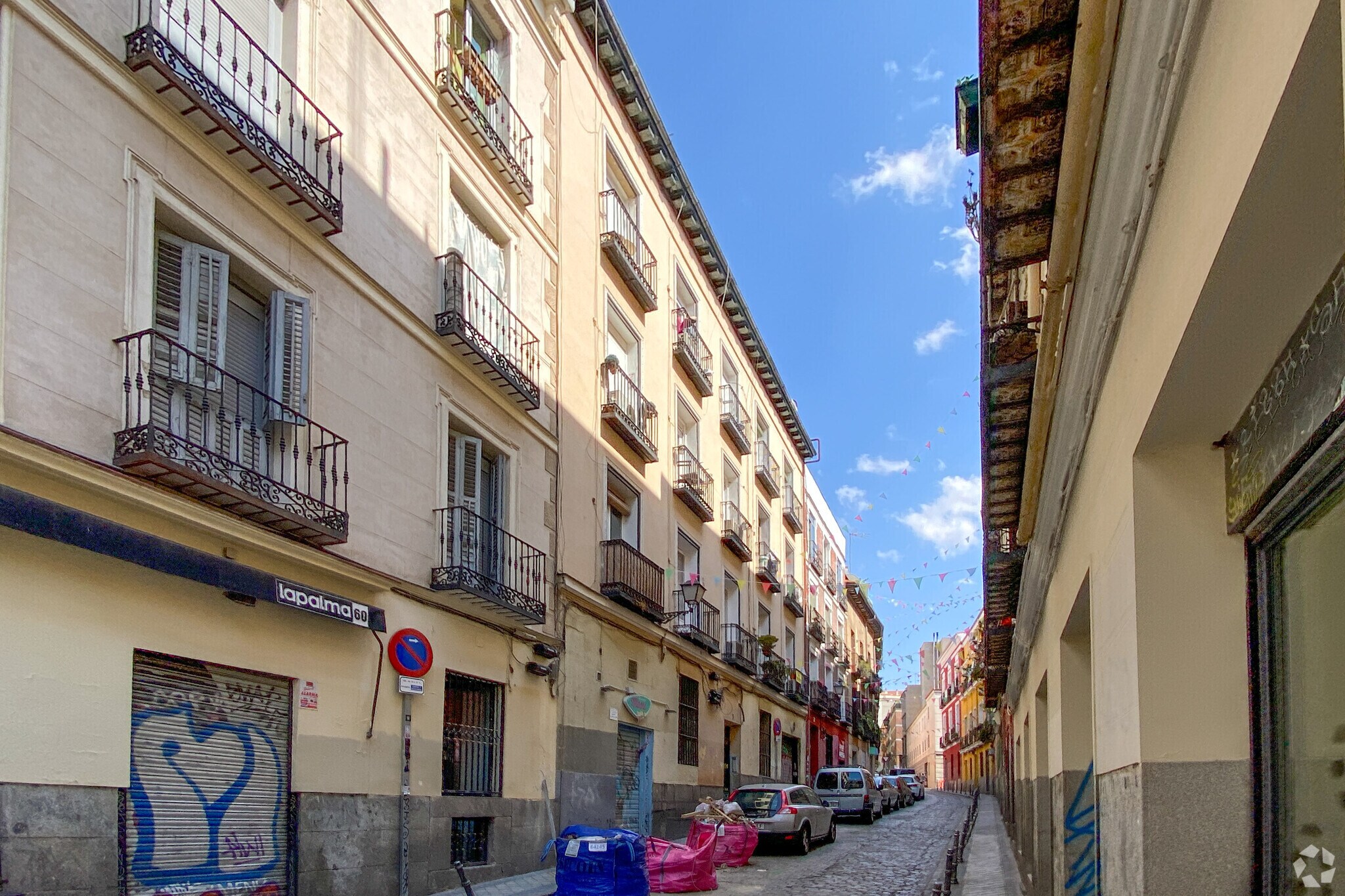Calle de San Dimas, 3, Madrid, Madrid for sale Primary Photo- Image 1 of 1