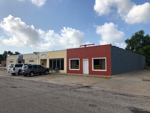 909 N 8th Ave, Texas City, TX for lease - Building Photo - Image 1 of 8