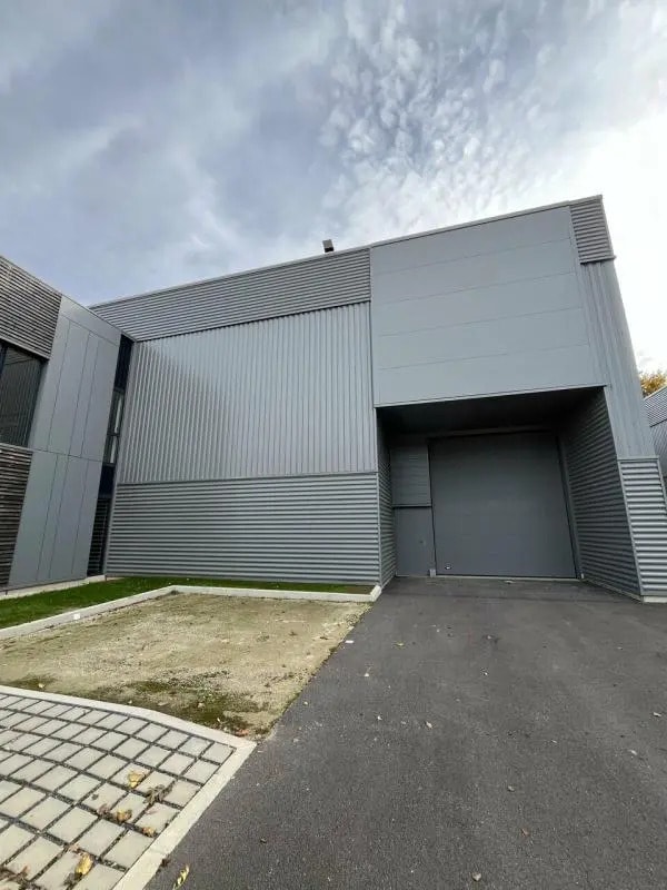 Flex in Chanteloup-en-Brie for sale Building Photo- Image 1 of 9