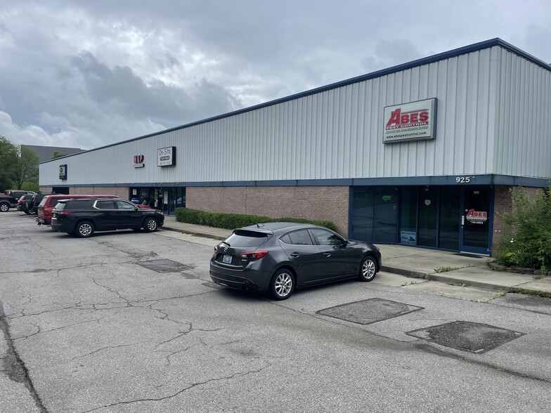 9250 Brookfield Ct, Florence, KY for lease - Building Photo - Image 2 of 10