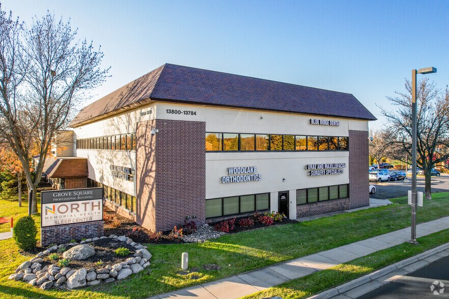 13784-13800 83rd Way N, Maple Grove, MN for sale - Primary Photo - Image 1 of 1