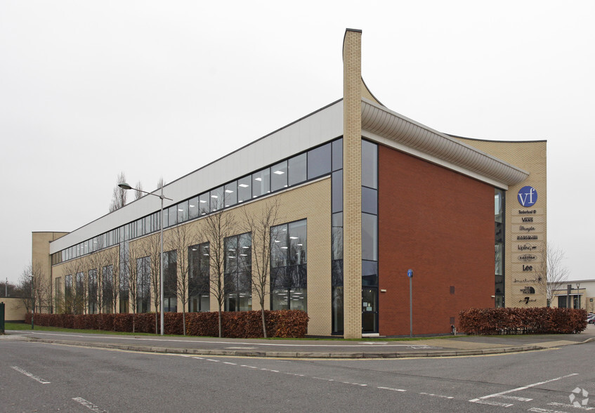 2 Experian Way, Nottingham for lease - Building Photo - Image 2 of 9