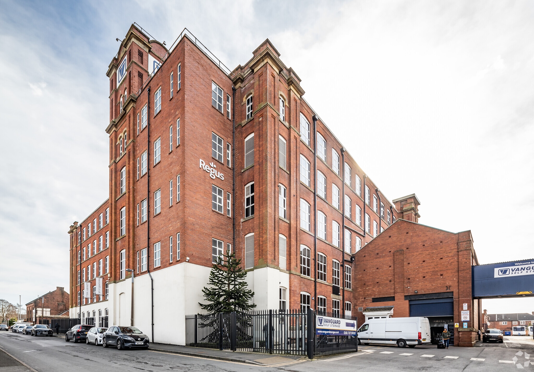 Lees St, Manchester for lease Primary Photo- Image 1 of 18