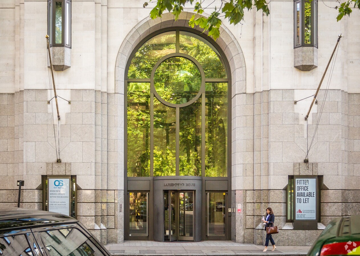 Building Photo