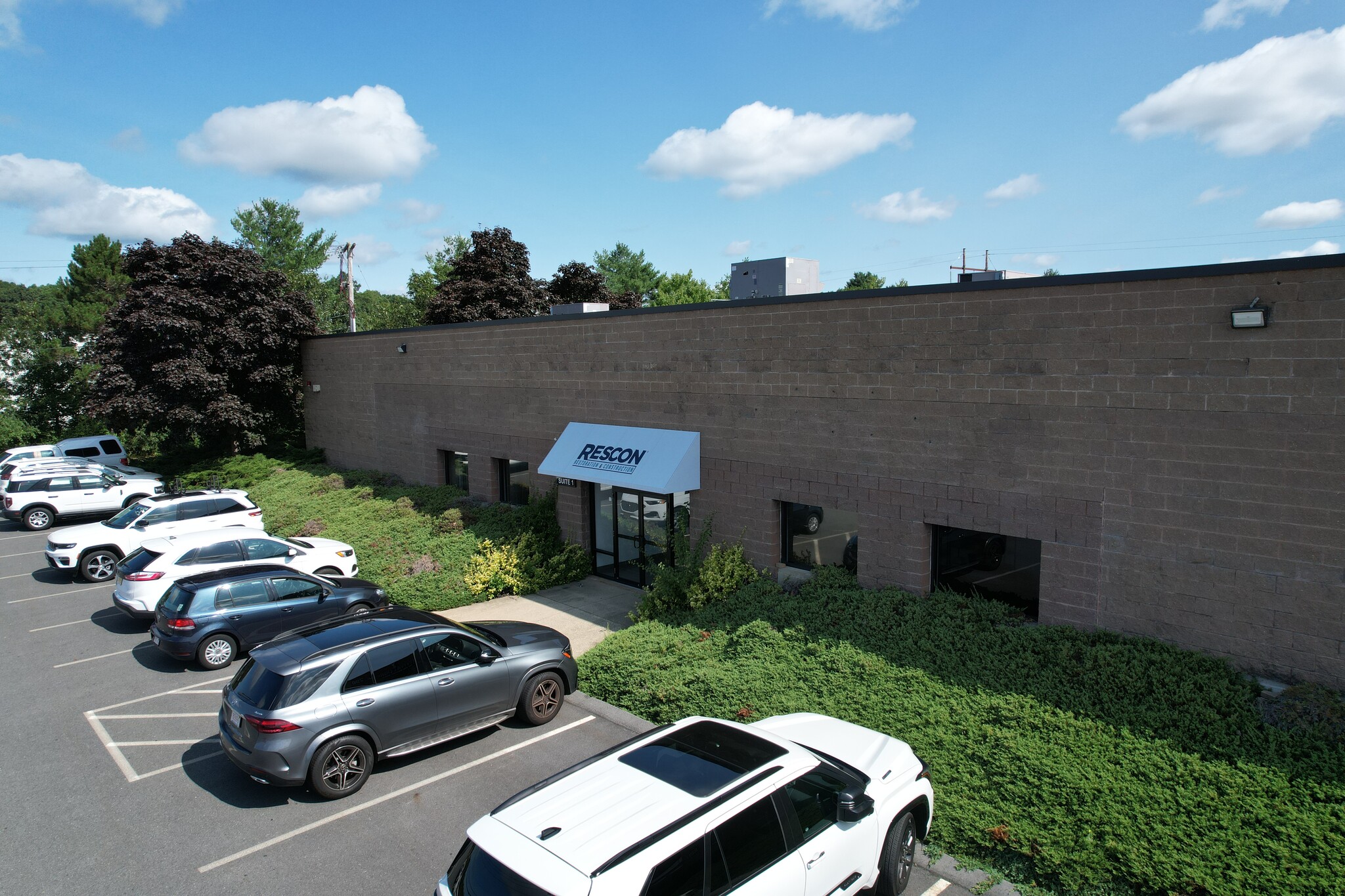 290 Vanderbilt Ave, Norwood, MA for lease Building Photo- Image 1 of 12