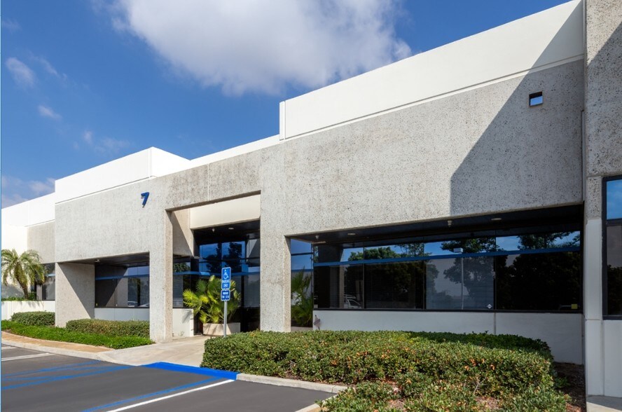 7 Musick, Irvine, CA for sale - Primary Photo - Image 1 of 1